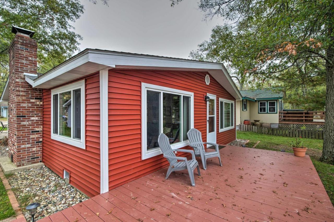 National City Cottage With Patio, Steps To Lake! 外观 照片
